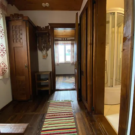 Hotel Stizhok & Restaurant Berehomet
