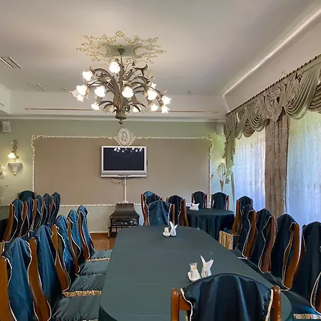 Stizhok & Restaurant Готель